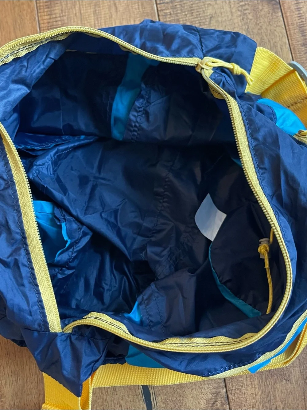 Quechua Ultra Compact Packable Travel Crossbody Bag 15L Zipper Lightweight